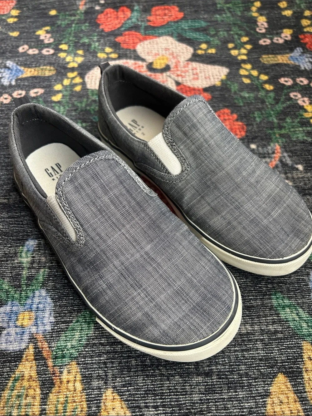 Gap Boys Blue Chambray Slip-On Sneakers, Size 2